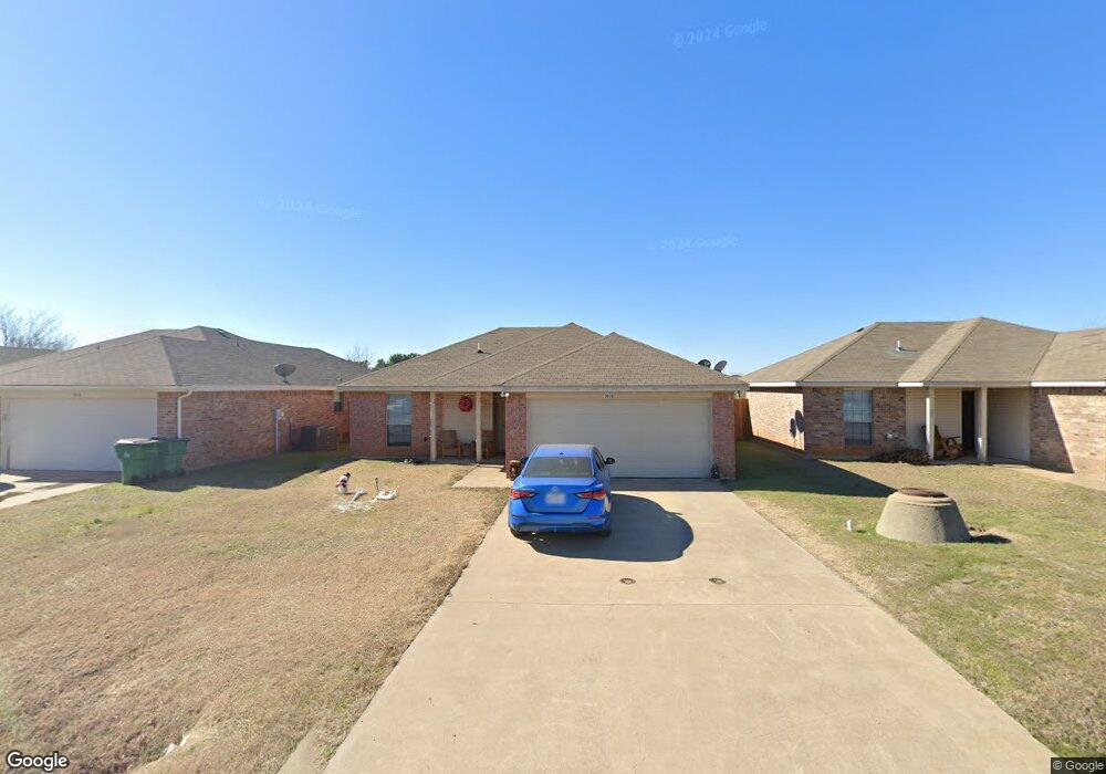 3020 James Rd, Granbury, TX 76049 - photo 1