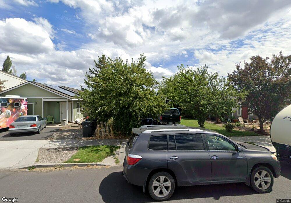 61262 Blakely Rd, Bend, OR 97702 - photo 1