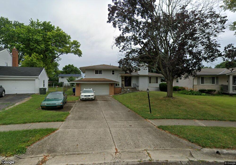 1242 Lindenwood Rd N, Columbus, OH 43229 - photo 1