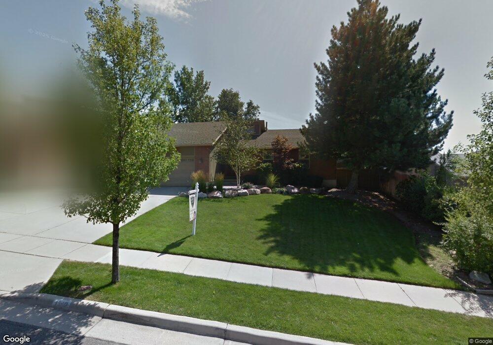 1112 Pebble Hills Dr, Sandy, UT 84094 - photo 1