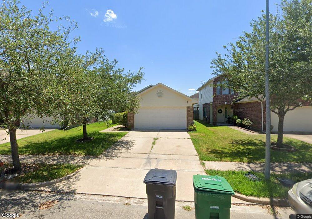 10823 Shepherd Falls Ln, Houston, TX 77075 - photo 1