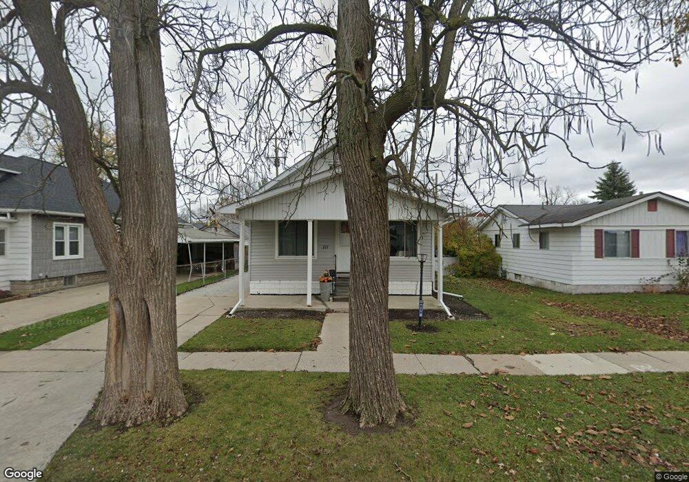 520 16th St, Port Huron, MI 48060 - photo 1