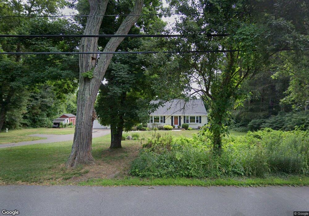 220 Duncaster Rd, Bloomfield, CT 06002 - photo 1