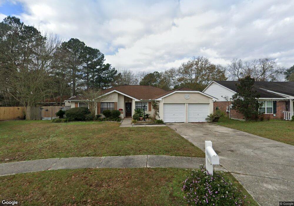 703 S Lake Verret Ct, Slidell, LA 70461 - photo 1