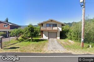 403 N Welcome Slough Rd, Cathlamet, WA 98612