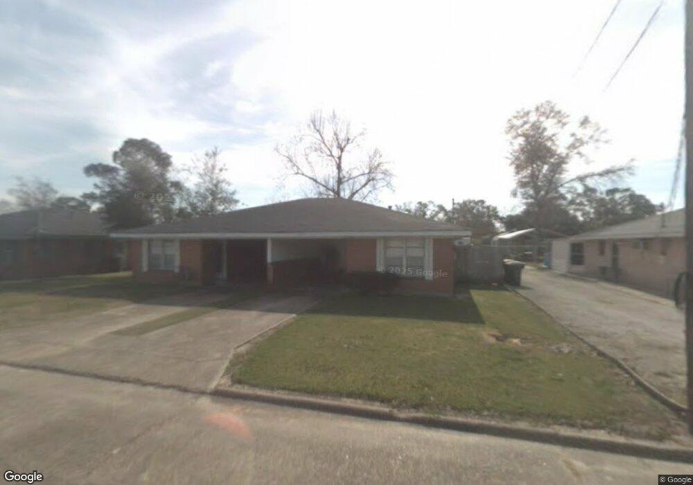 722 E Lagrange St, Lake Charles, LA 70607 - photo 1