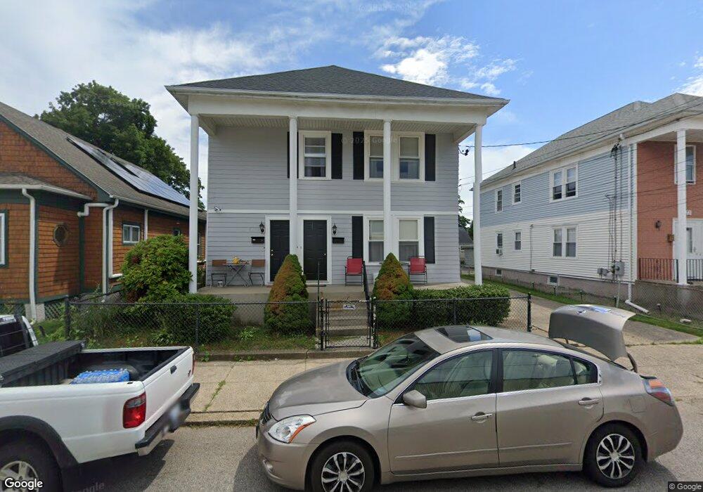 377 Carter Ave, Pawtucket, RI 02861 - photo 1