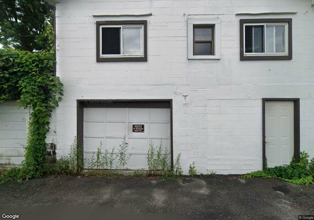 914 Cooper St, Vandergrift, PA 15690 - photo 1