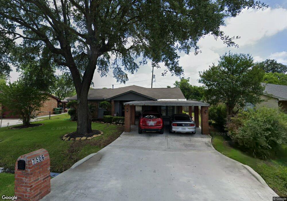 7506 Saint Louis St, Houston, TX 77028 - photo 1