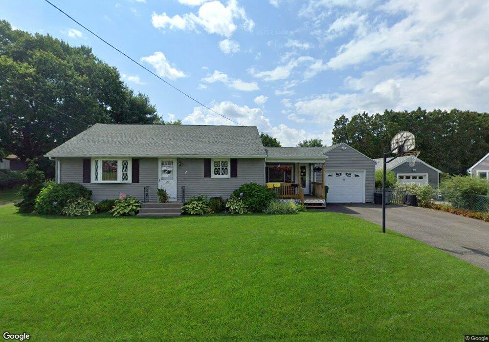 76 Francis St, Chicopee, MA 01013 - photo 1