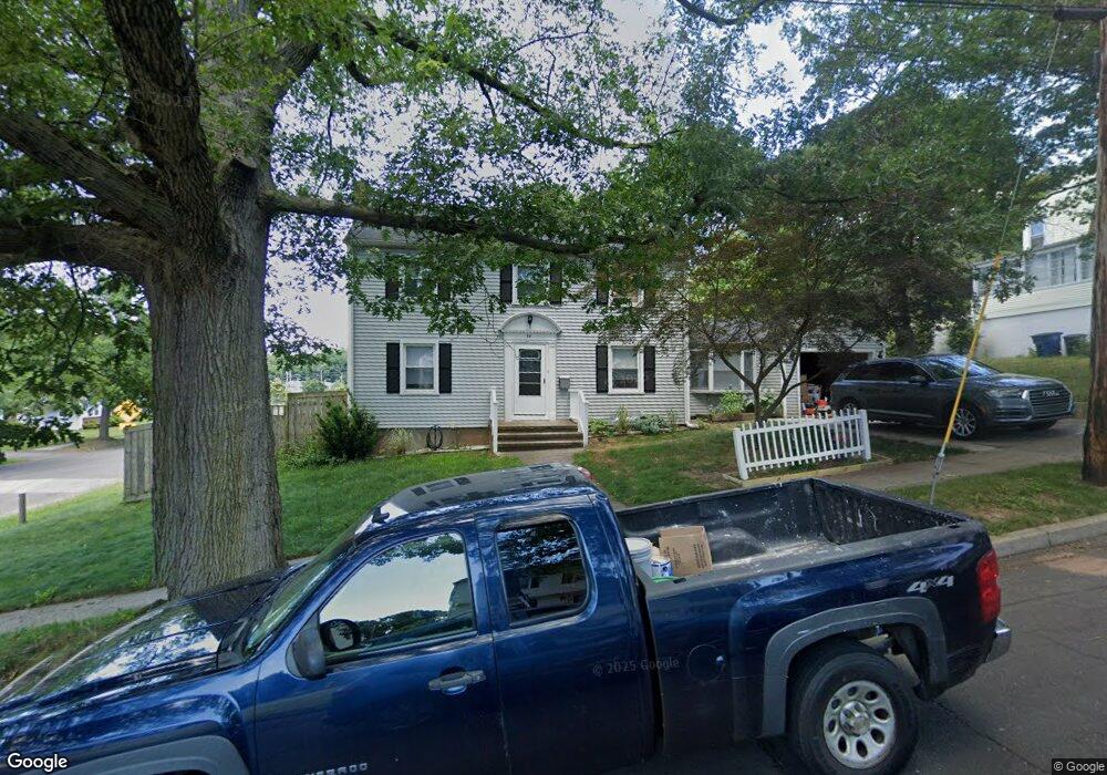 39 Wellington Rd, New Haven, CT 06515 - photo 1