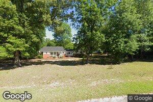 200 Inwood St N, Bethune, SC 29009