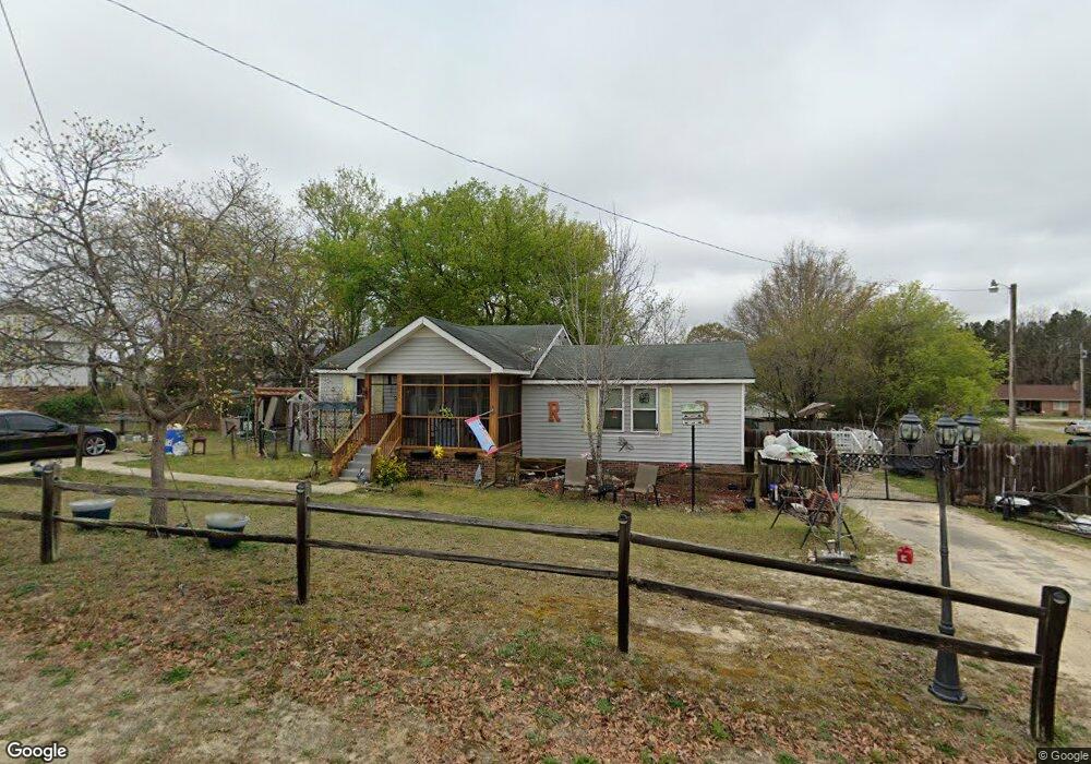 756 Maggie Ave, Camden, SC 29020 - photo 1