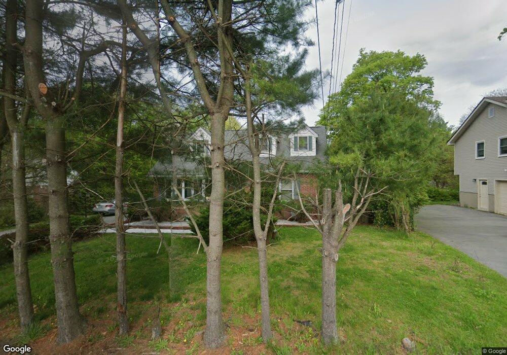 81 Cromwell Hill Rd, Monroe, NY 10950 - photo 1