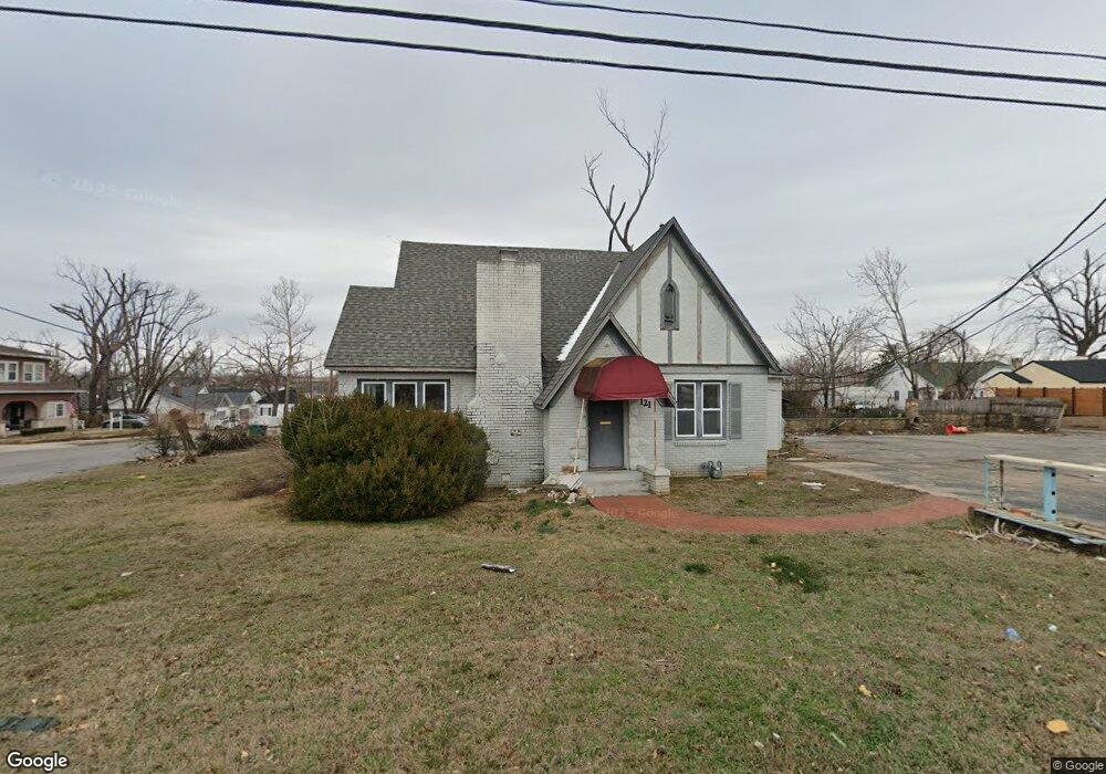 121 N 7th St, Rogers, AR 72756 - photo 1