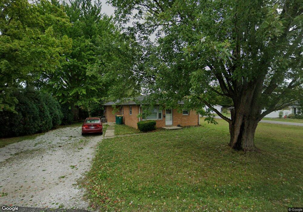 613 Elm Dr, Plainfield, IN 46168 - photo 1