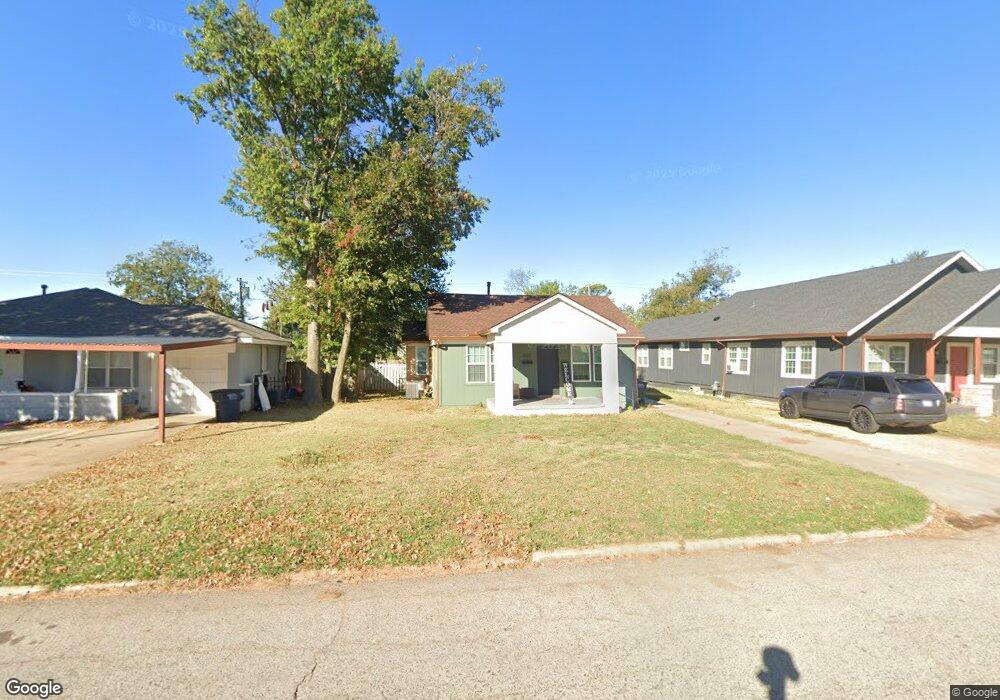 1810 N Park Ave, Shawnee, OK 74804 - photo 1