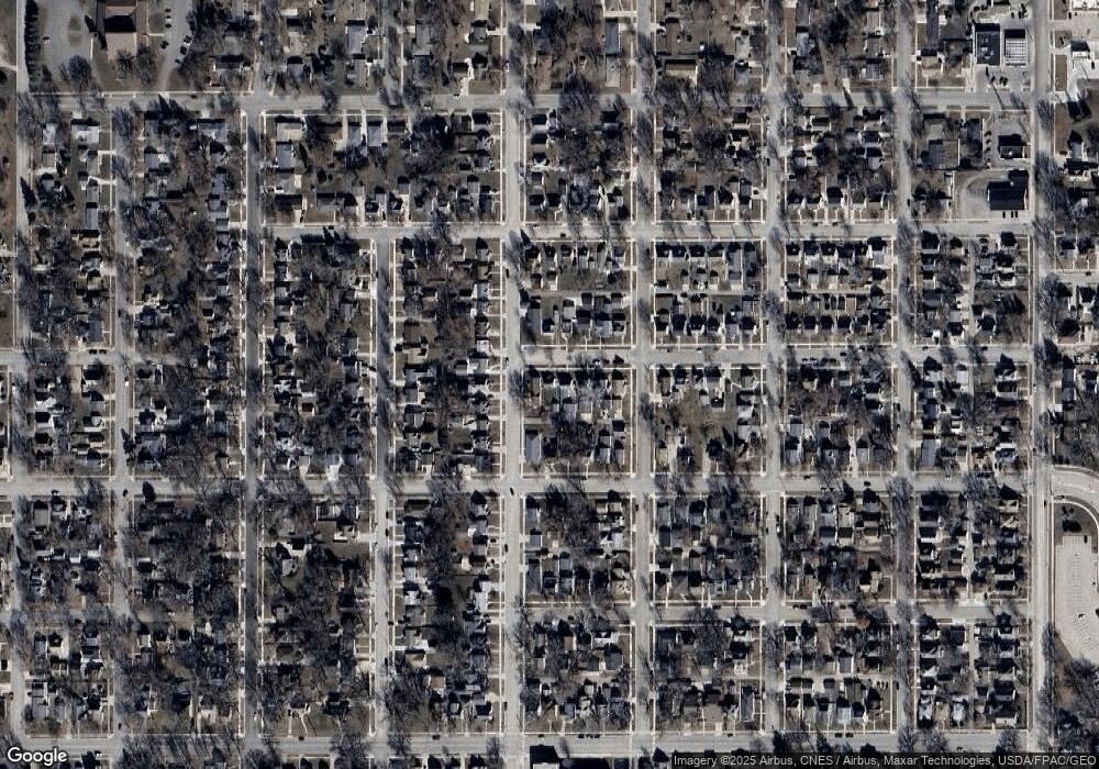 809 11th Ave NW, Austin, MN 55912 - photo 1