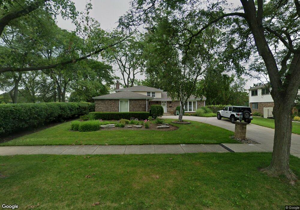 2520 Happy Hollow Rd, Glenview, IL 60026 - photo 1