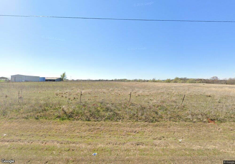 1011 S Falcon Rd, Elk City, OK 73644 - photo 1