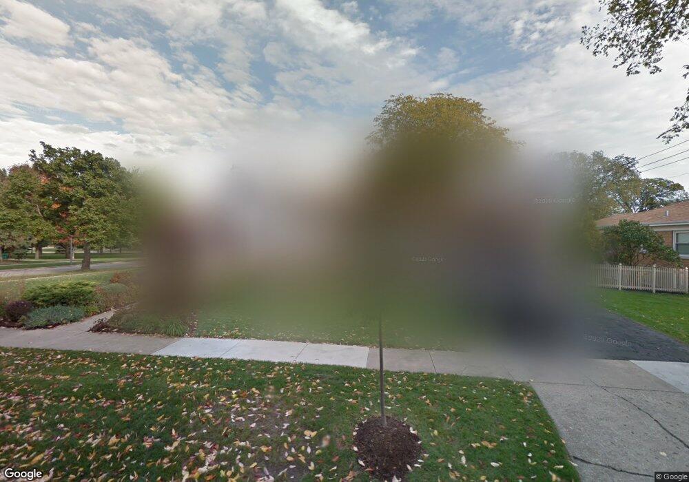 321 E Parkview Ave, Elmhurst, IL 60126 - photo 1