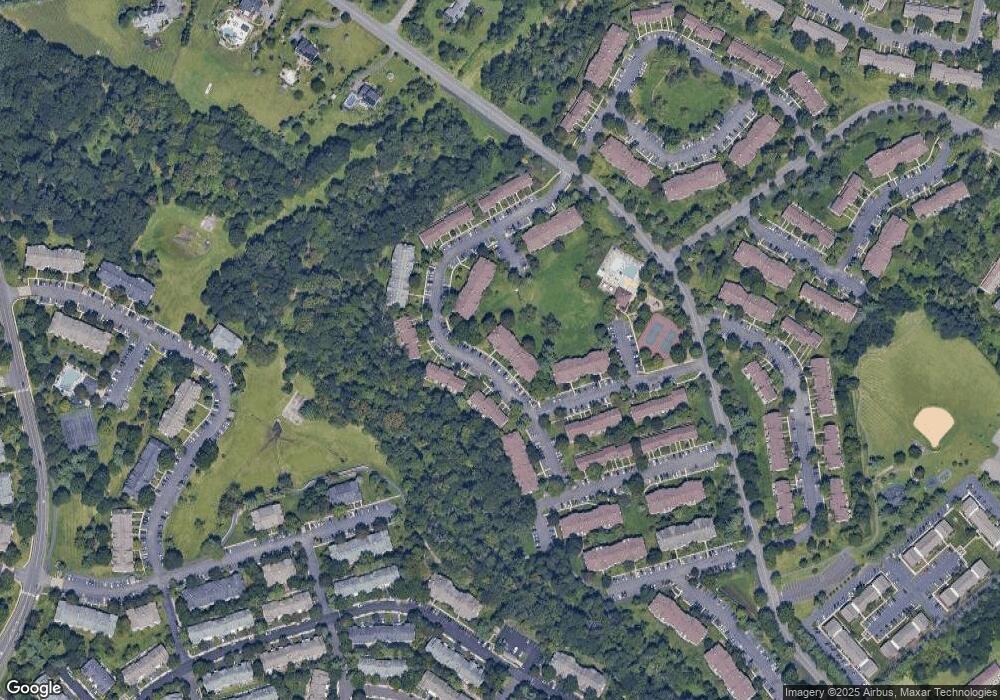 58 Lindsey Ct, Franklin Park, NJ 08823 - photo 1