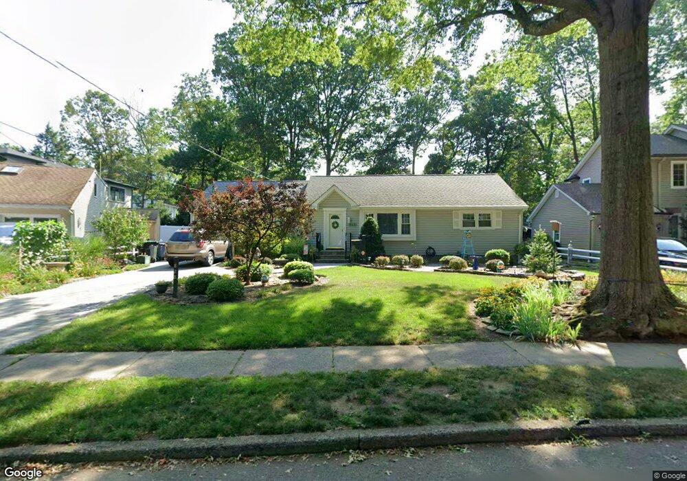 828 Alden Rd, Paramus, NJ 07652 - photo 1