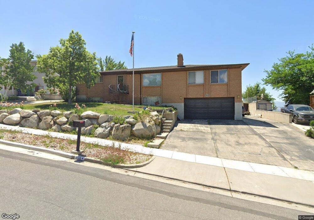 9108 Hummingbird Ln, Sandy, UT 84094 - photo 1