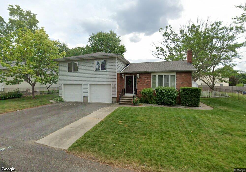 43 Lillian St, Ludlow, MA 01056 - photo 1