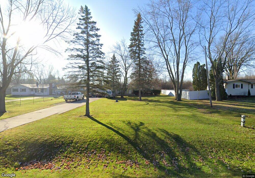 1193 W Reid Rd, Flint, MI 48507 - photo 1