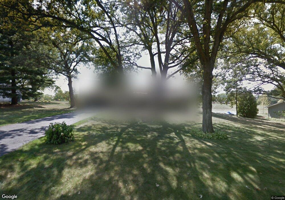 415 Oak Ridge Dr, Cedarville, IL 61013 - photo 1