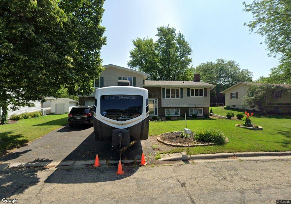 1610 Bunker Hill Rd, Albert Lea, MN 56007 - photo 1