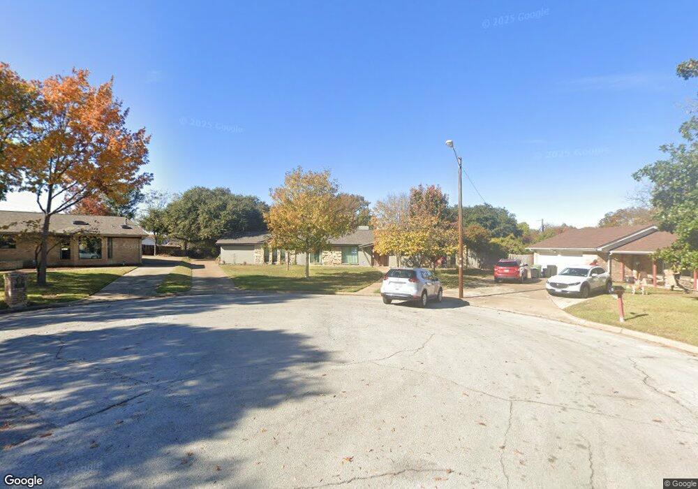 417 Sheppard Ct, Hurst, TX 76053 - photo 1