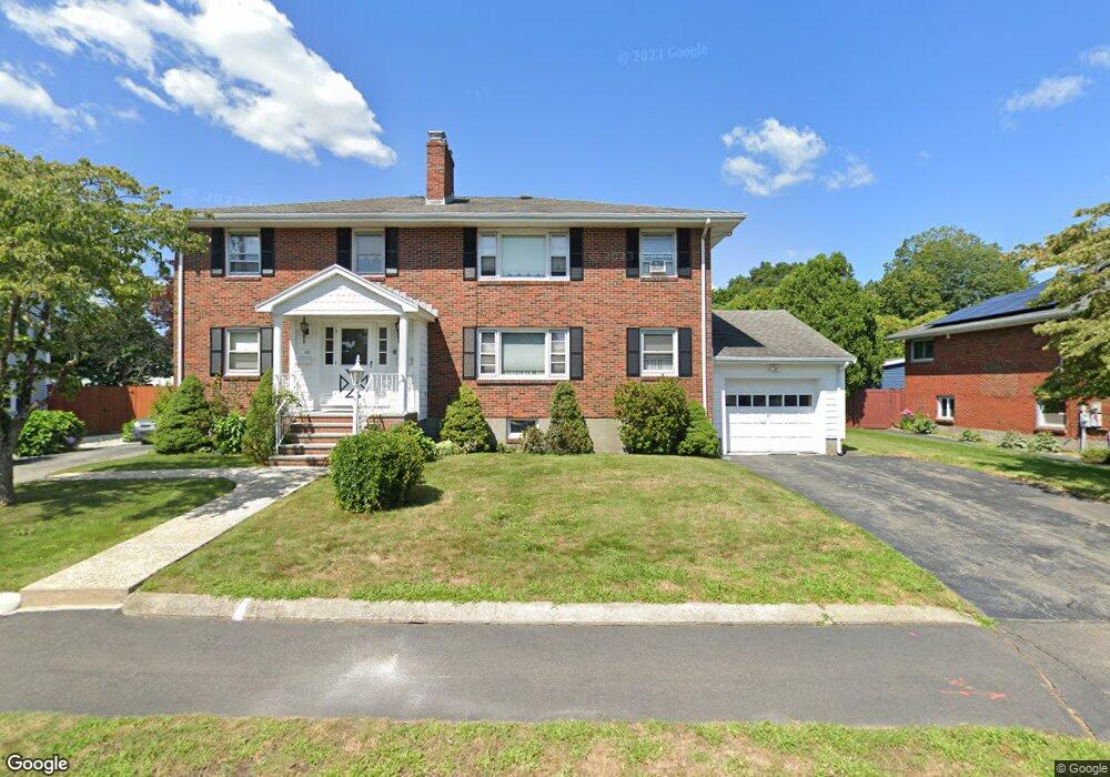 50 Lee St unit 2, Stoneham, MA 02180 - photo 1