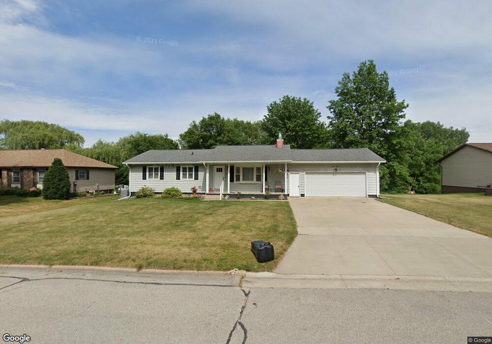 1215 9th St, Jesup, IA 50648 - photo 1