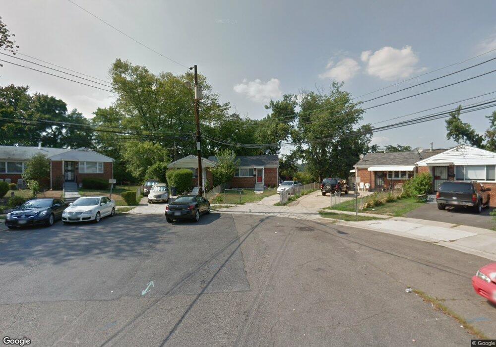 3500 Chadwick Ct, Temple Hills, MD 20748 - photo 1