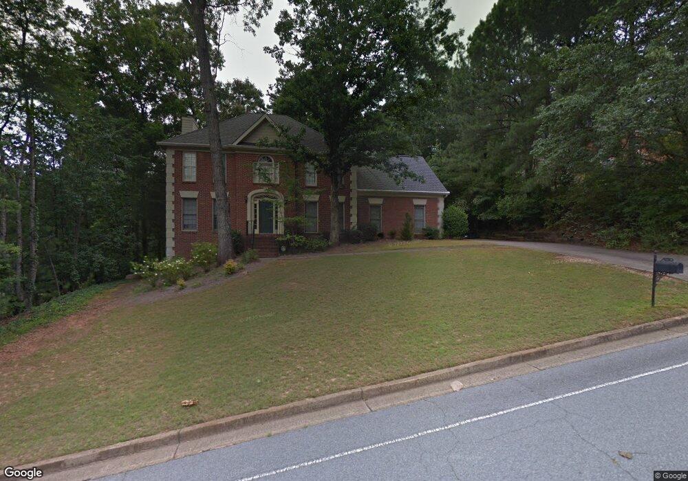 1600 Bristol Oaks Dr, Roswell, GA 30075 - photo 1