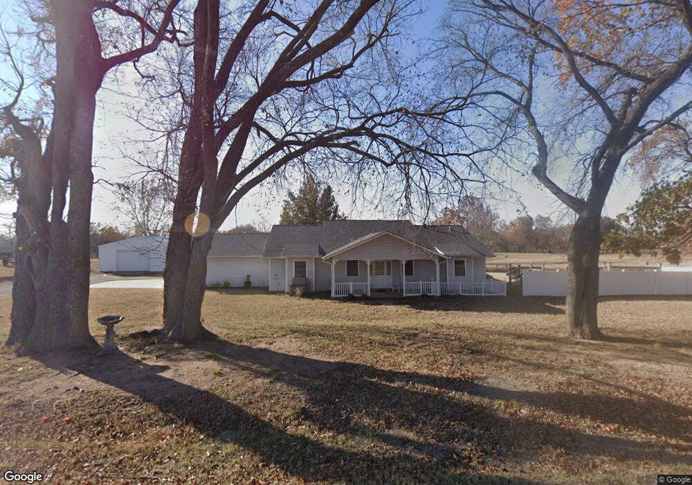 26605 Bartlett Rd, Henryetta, OK 74437 - photo 1