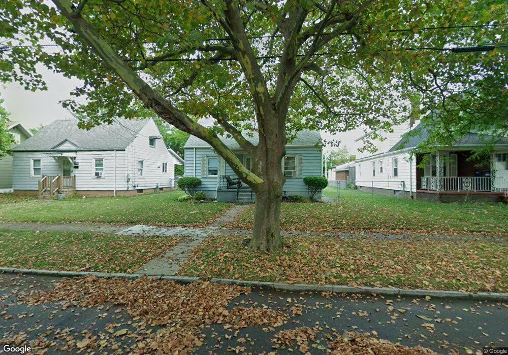 2752 Welch Ave, Niagara Falls, NY 14303 - photo 1