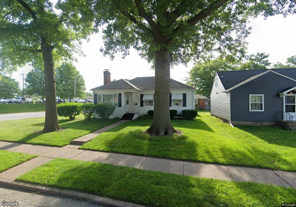 2133 N Fillmore St, Davenport, IA 52804 - photo 1