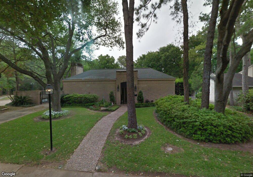 10122 Cedar Creek Dr, Houston, TX 77042 - photo 1