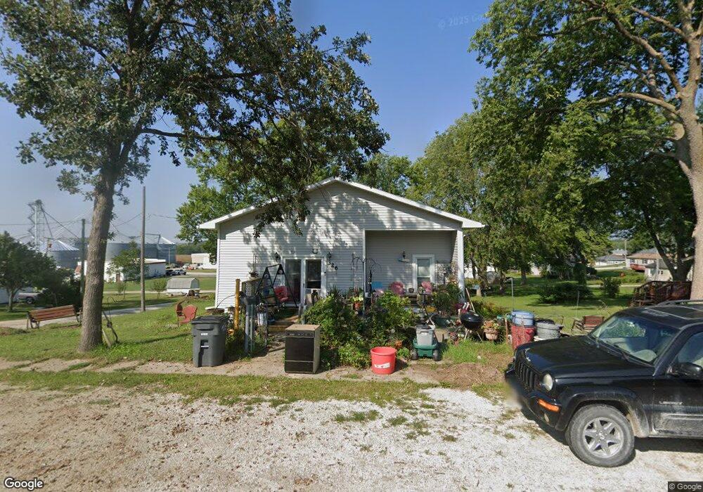 326 S Locust St, Carson, IA 51525 - photo 1
