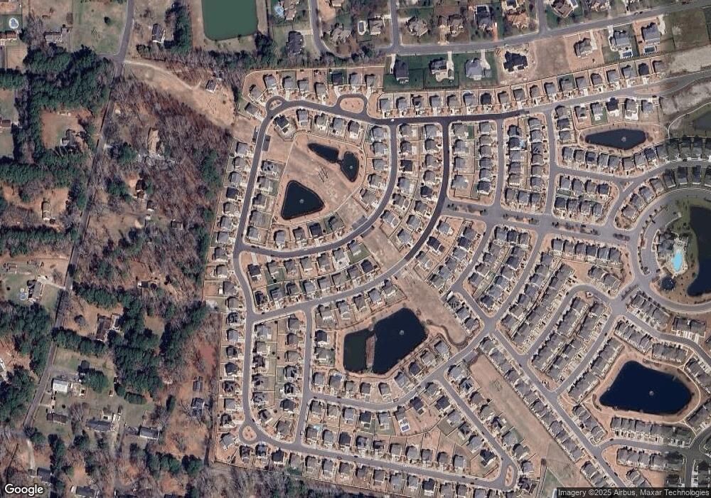 1917 Briton Ln, Chesapeake, VA 23322 - photo 1