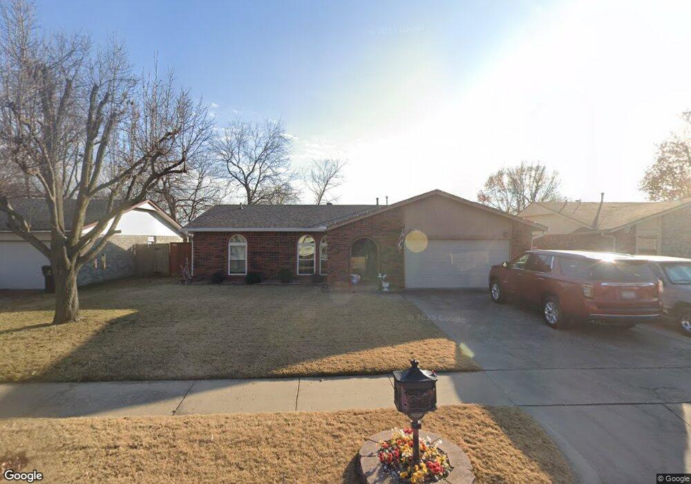 915 W Memphis St, Broken Arrow, OK 74012 - photo 1