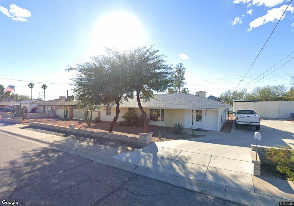 9228 N 12th Place, Phoenix, AZ 85020 - photo 1