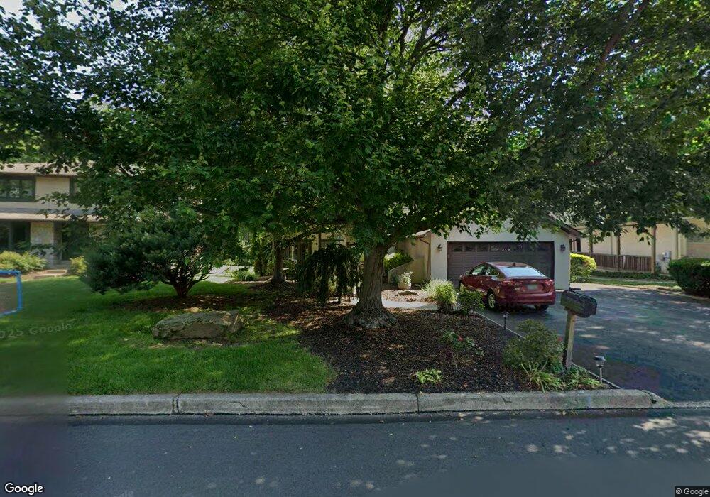 16 Sugar Maple Ln, Horsham, PA 19044 - photo 1