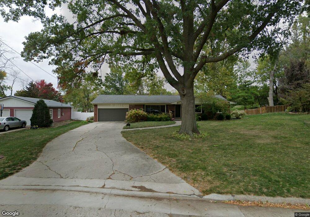 1317 W 13th St S, Newton, IA 50208 - photo 1