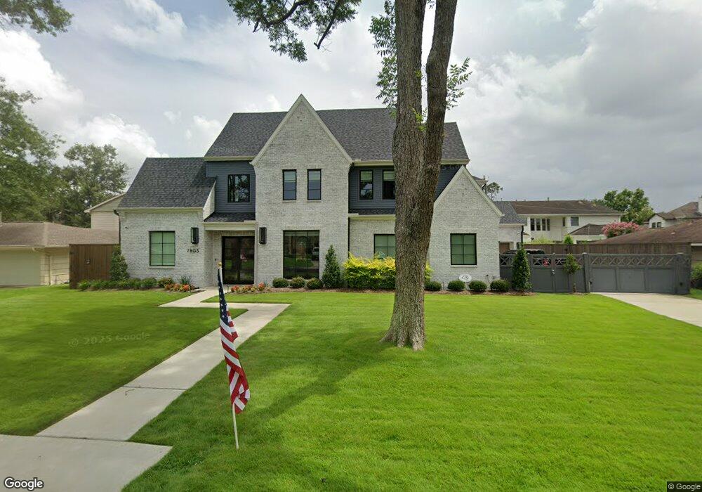 7803 Brykerwoods Dr, Houston, TX 77055 - photo 1