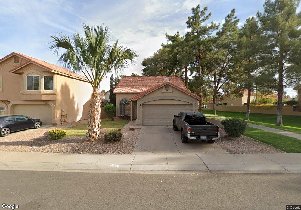 601 N Cobblestone St, Gilbert, AZ 85234 - photo 1