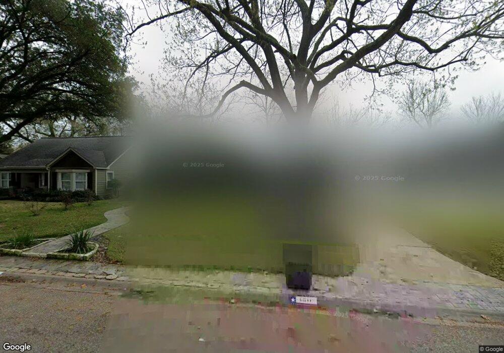 1611 Gardenia Dr, Houston, TX 77018 - photo 1